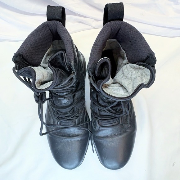 Nike SFB Field 2 8\